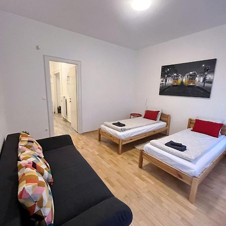 Boutique Family Apartment In The Heart Of City 布达佩斯 外观 照片