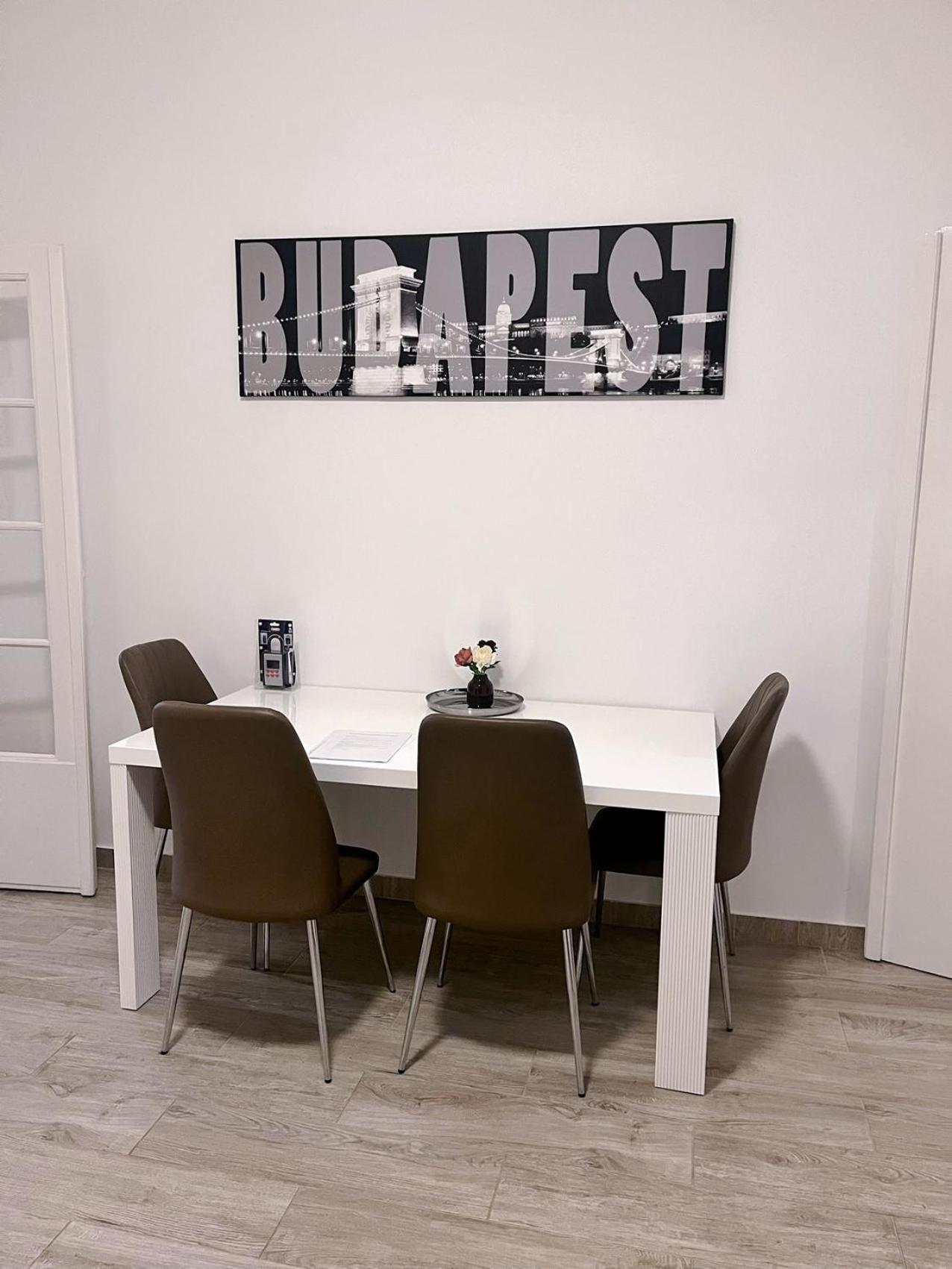 Boutique Family Apartment In The Heart Of City 布达佩斯 外观 照片