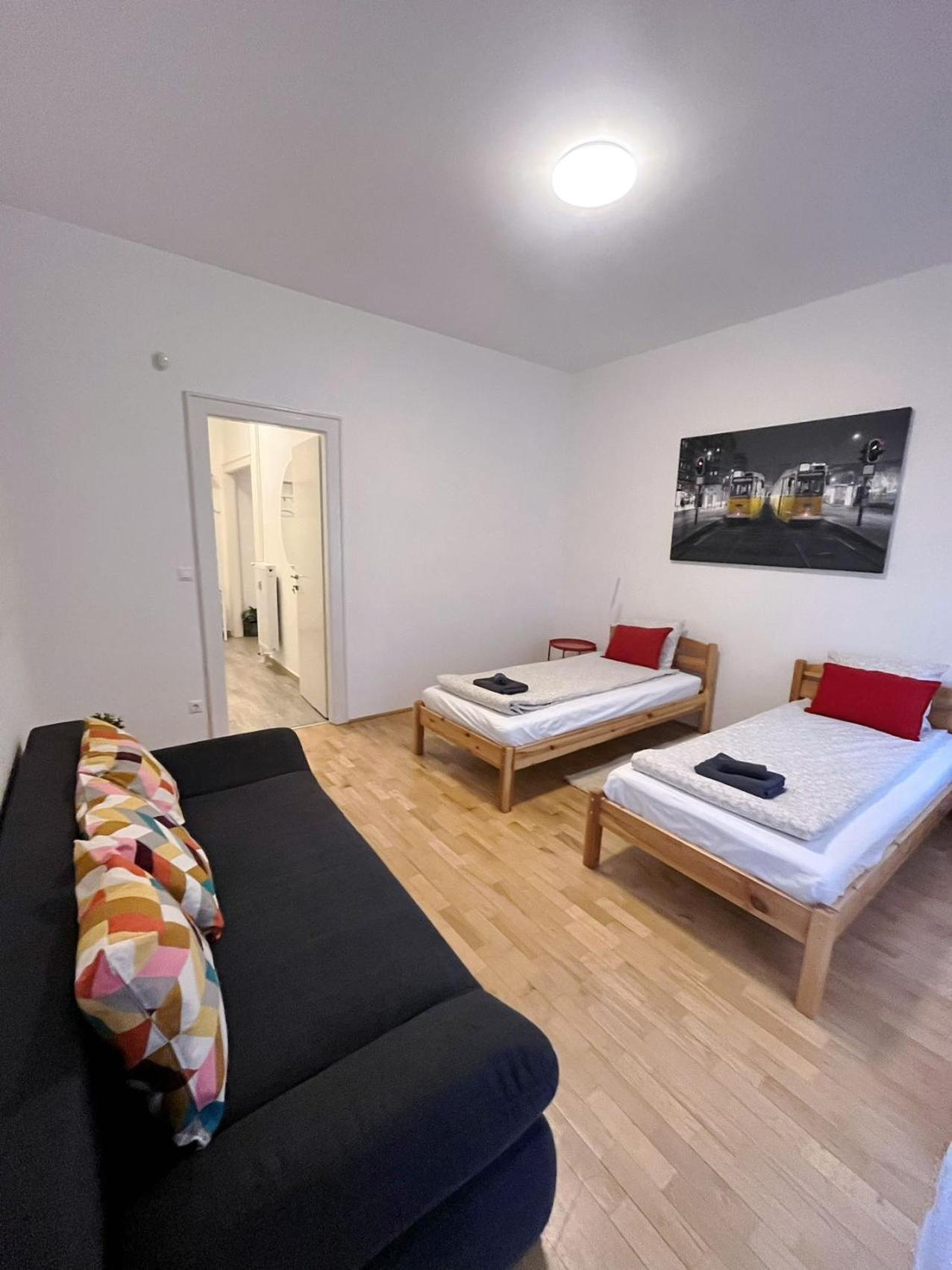 Boutique Family Apartment In The Heart Of City 布达佩斯 外观 照片