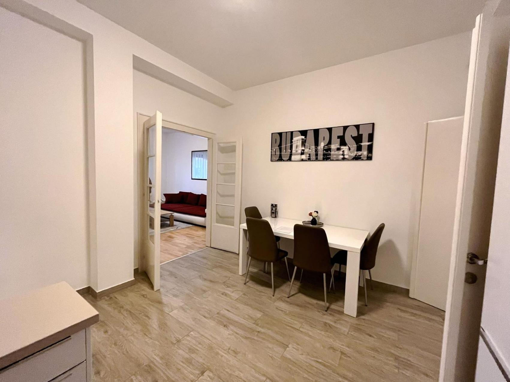 Boutique Family Apartment In The Heart Of City 布达佩斯 外观 照片
