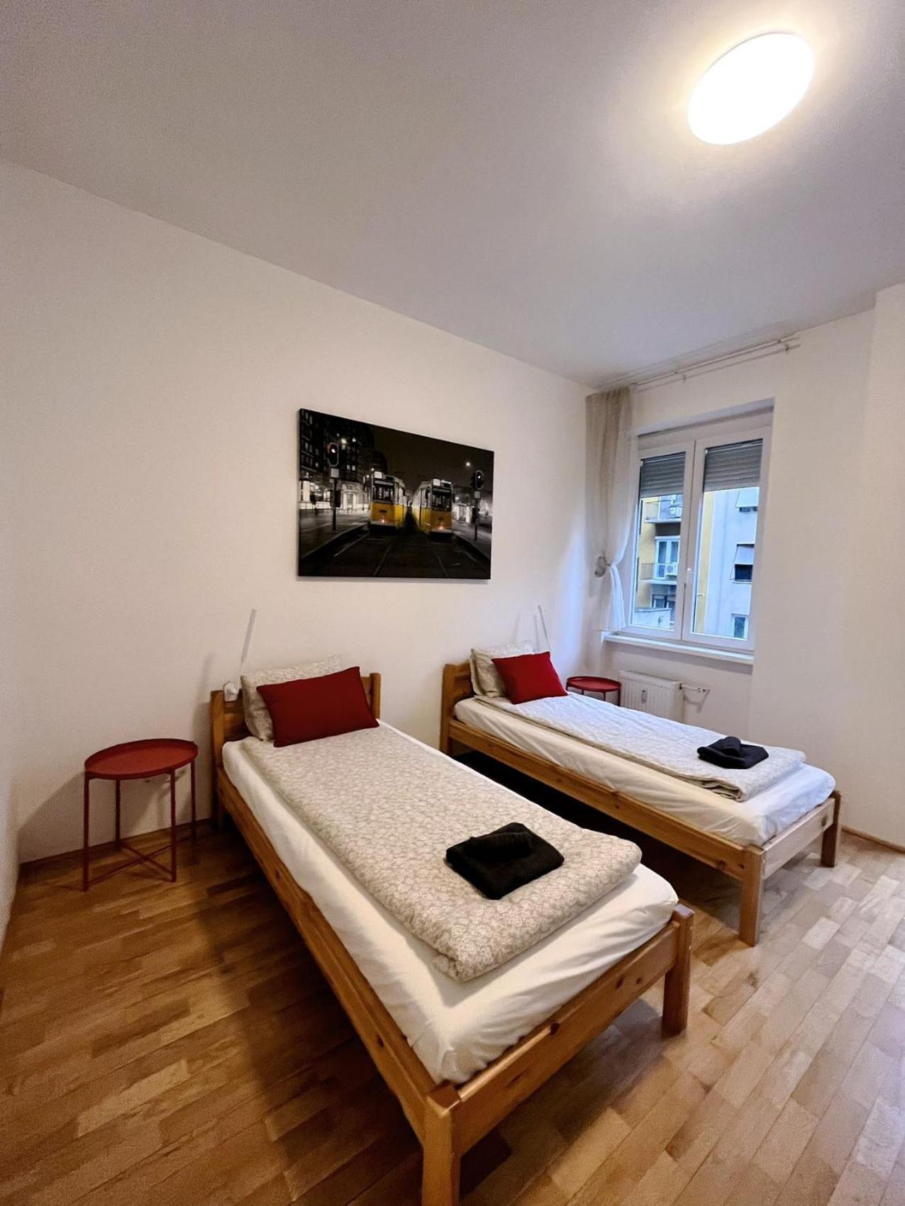 Boutique Family Apartment In The Heart Of City 布达佩斯 外观 照片